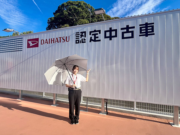 中古車展示場